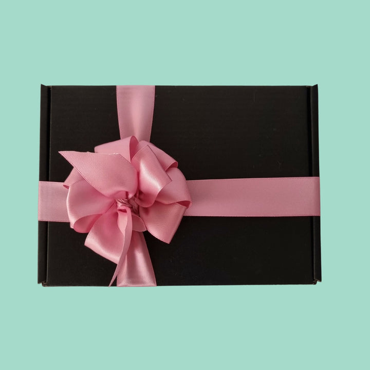natural beauty gift ideas, kits and hampers